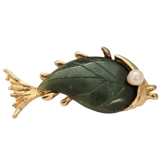 Gold Tone Carved Jade Genuine Pearl Fish Brooch Pin E800 - Picture 2 of 10